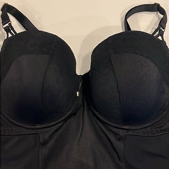 ASHLEY GRAHAM Satin & Lace Bodysuit Lingerie - Picture 6 of 12